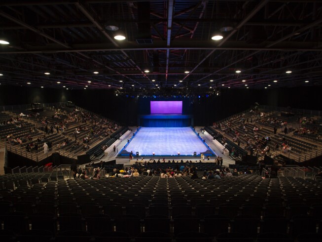 قاعة أرينا مركز دبي التجاري العالمي - thumb