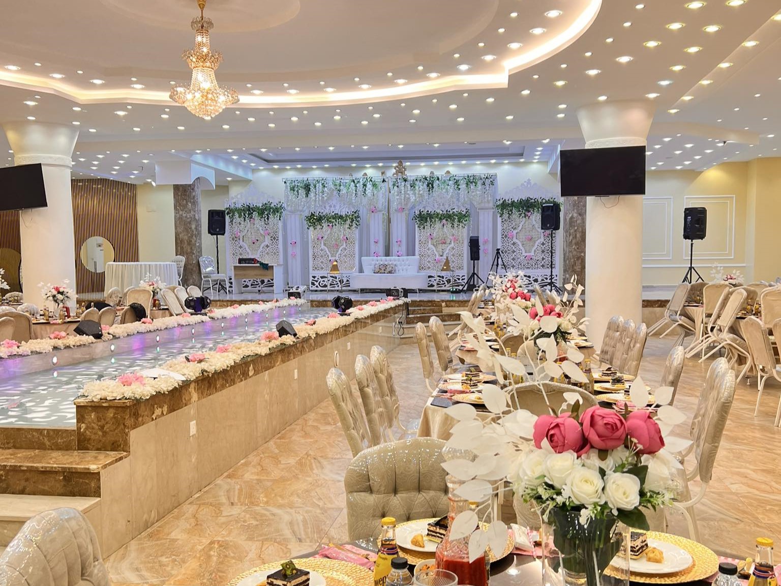 قاعة البهجة بنغازي