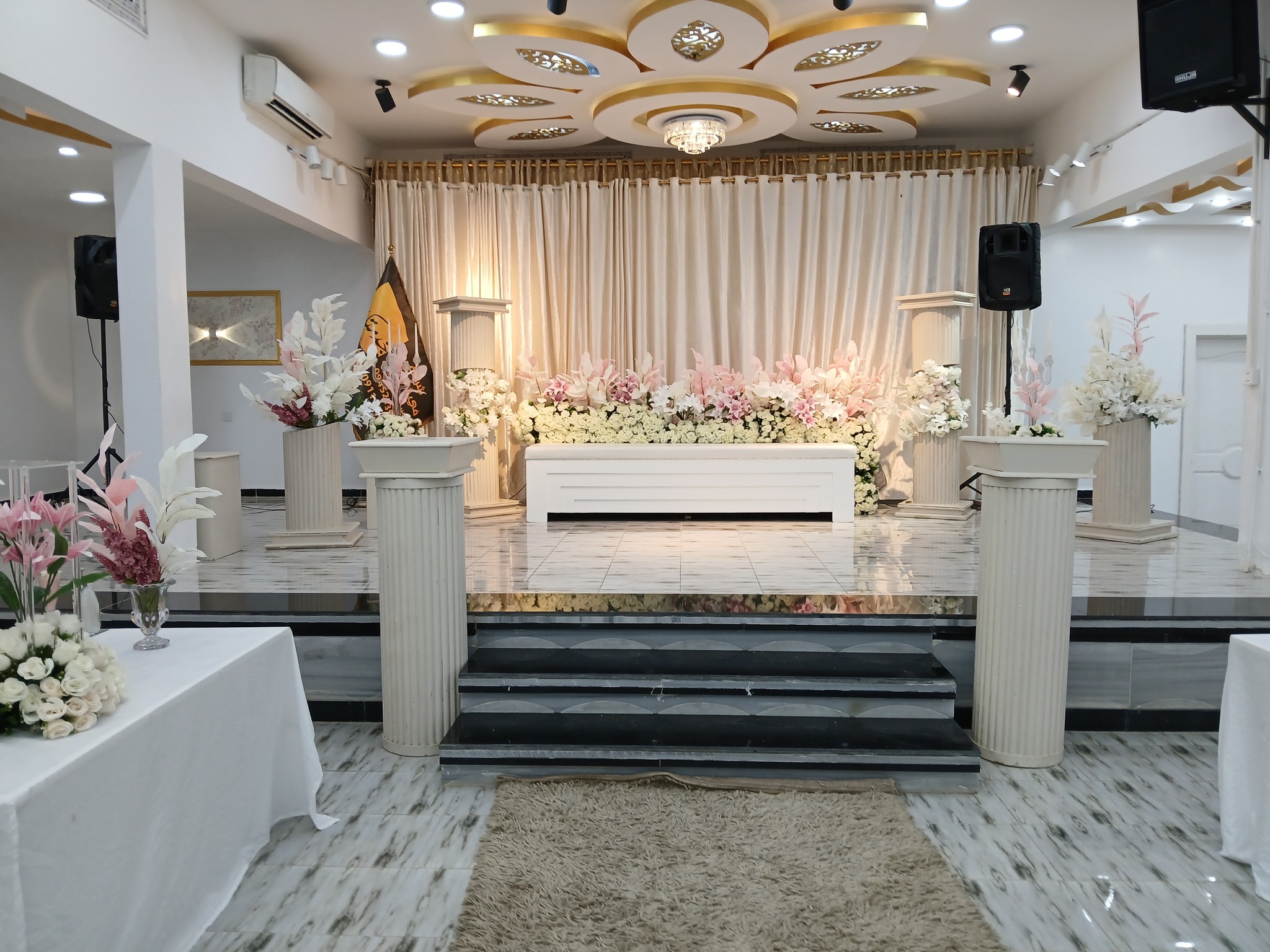 قاعة زهرة الجبل للأفراح والمناسبات القبة