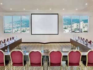 قاعات الاجتماعات فندق حبتور غراند بيروت