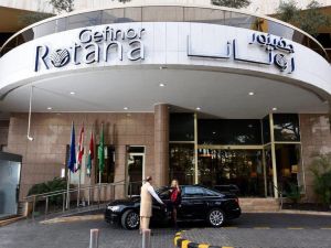 قاعة المؤتمرات جفينور روتانا بيروت