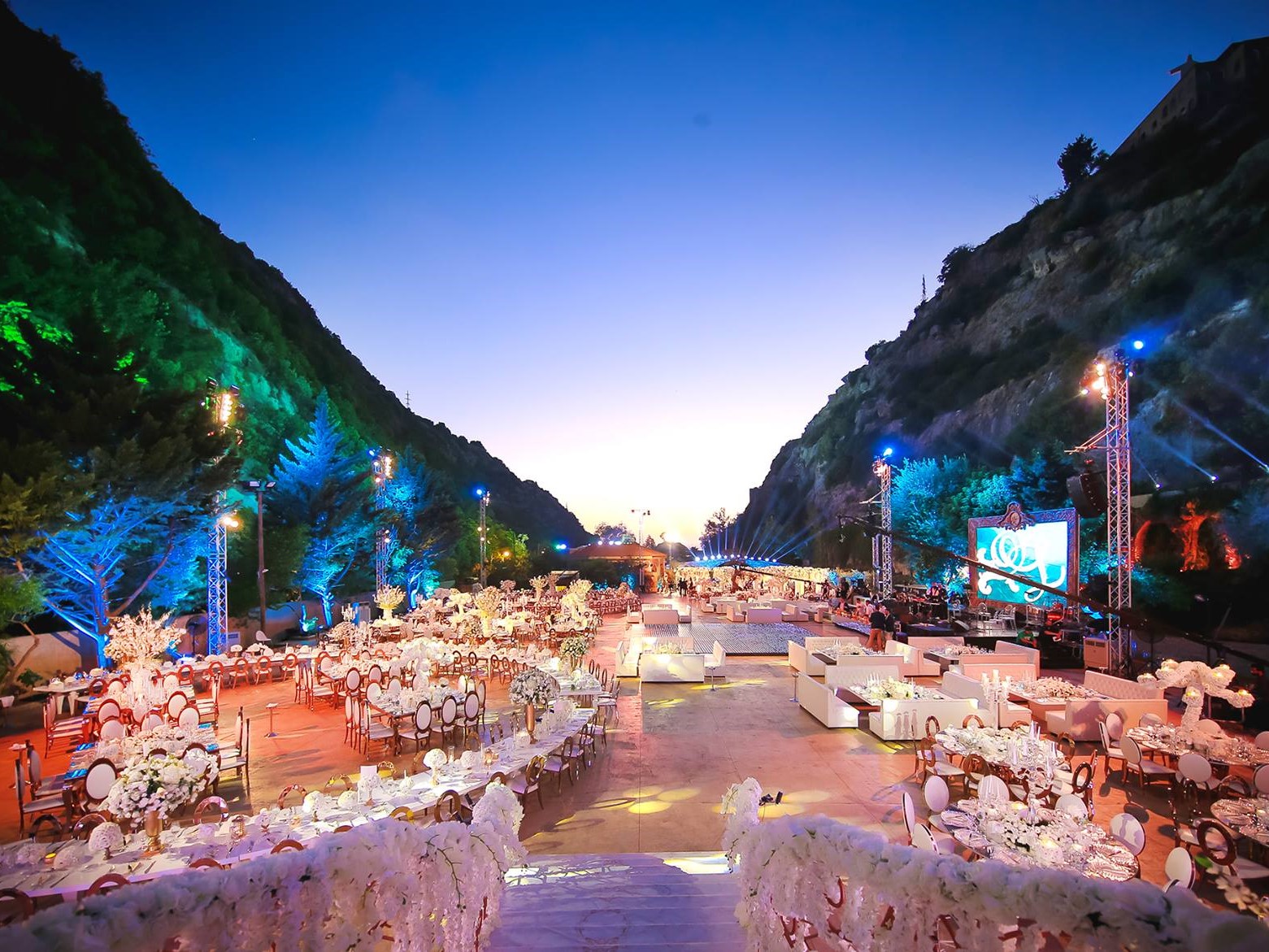 ذا ليجند فينيو جبل لبنان - thumb